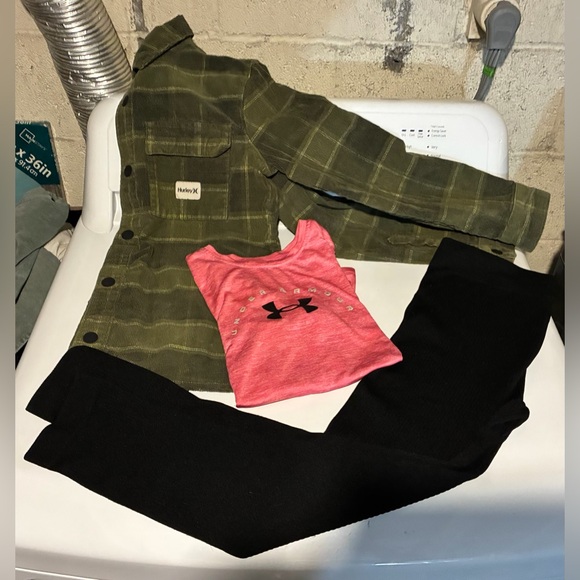 Under Armour Other - Boys 3 Piece Clothing Set. Clean and in Good Condition. Size Medium. $9.